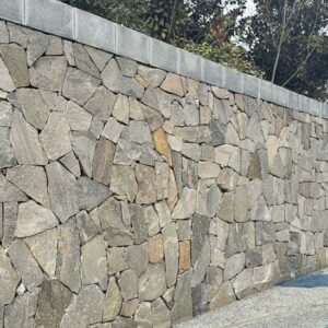 Beautiful green quartzite stone wall cladding with random pattern